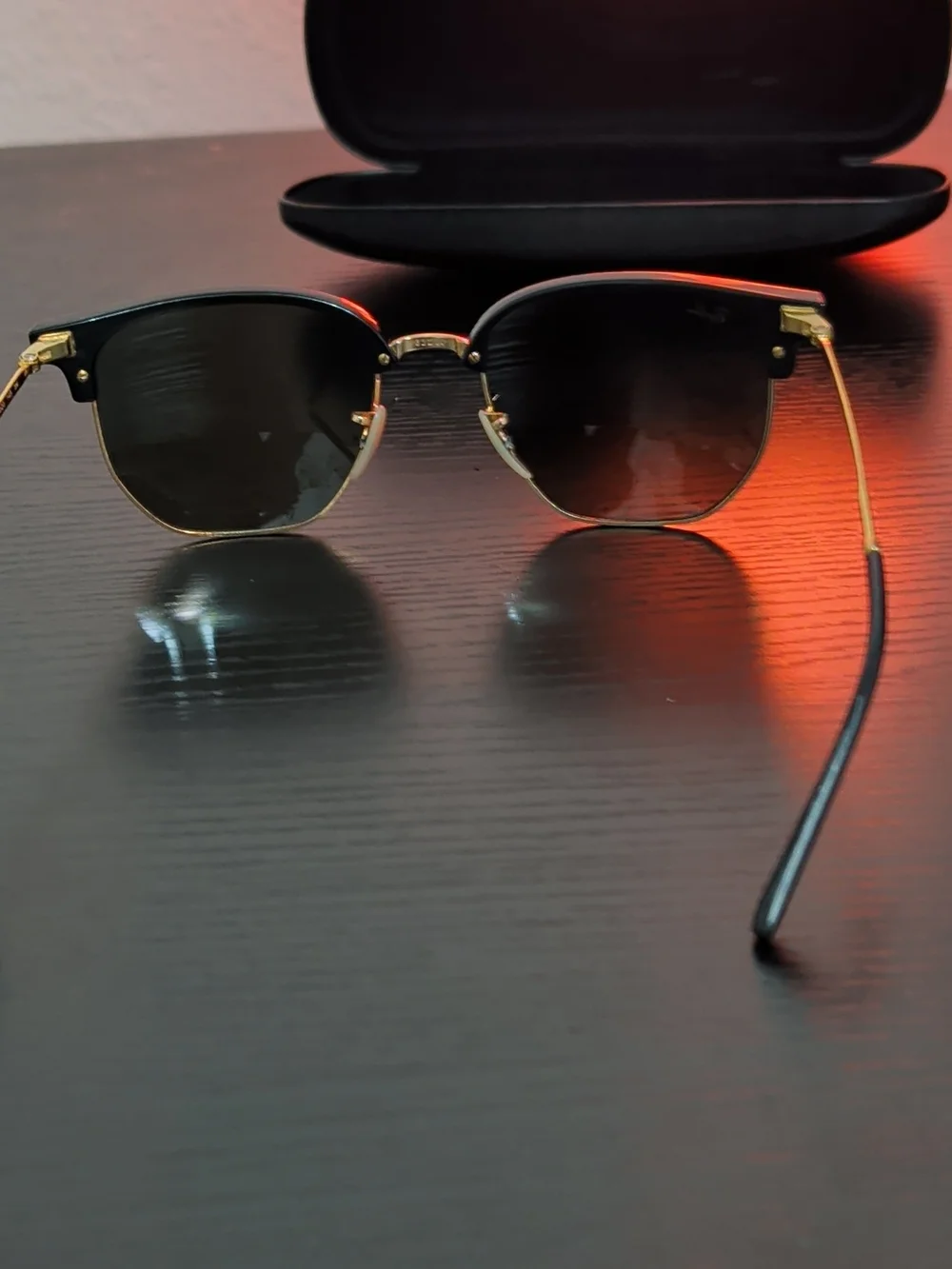 Ray-Ban classic ray